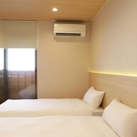 Oyasumi Ice&Hotel Ōsaka Extérieur photo